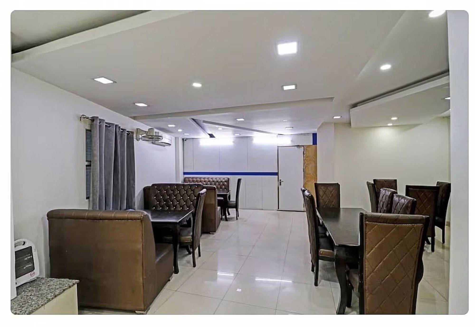 Super Hotel O Mahal New Delhi Luaran gambar